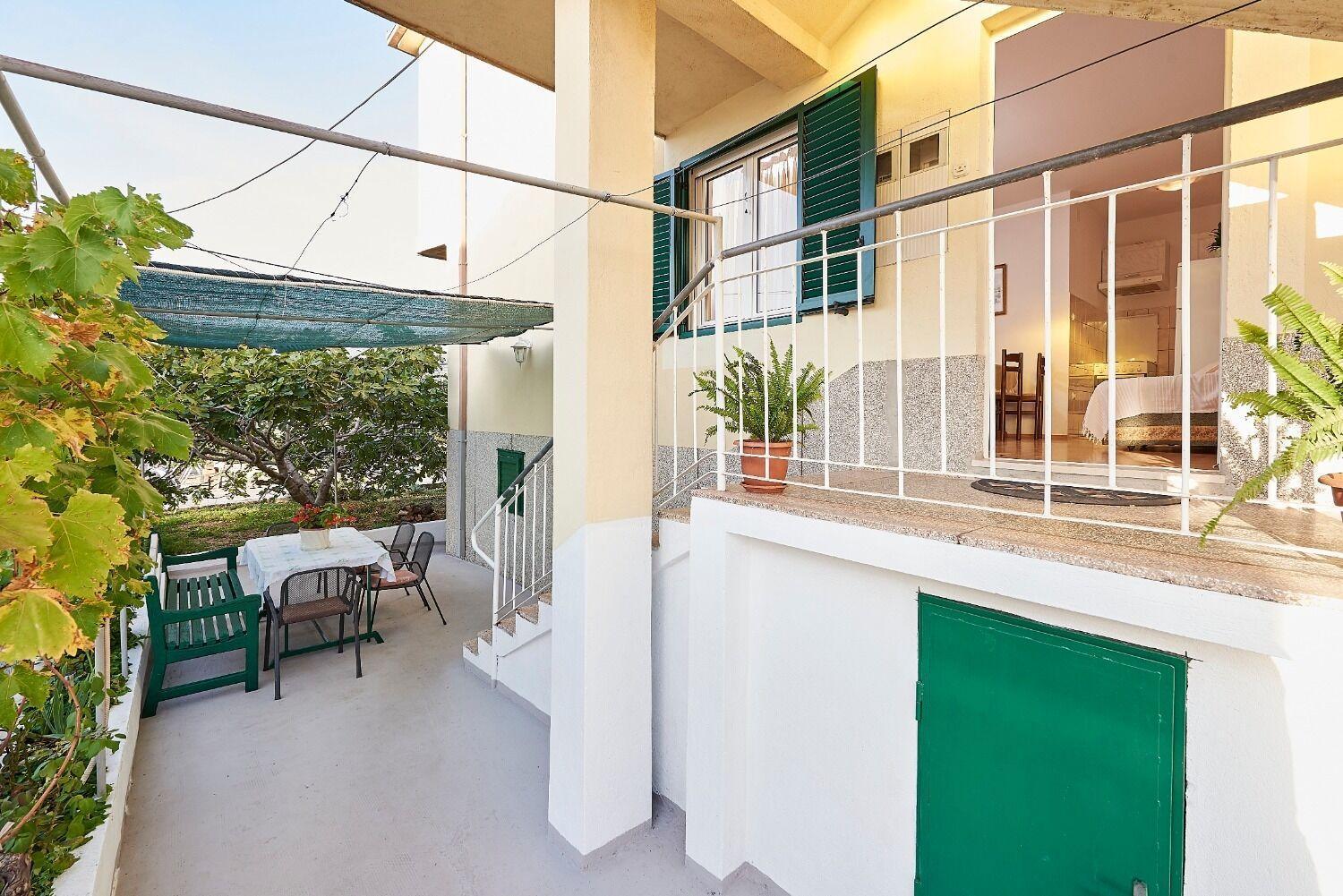 Apartment Ivanka Trogir Bagian luar foto